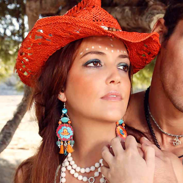 Ohrschmuck »Spirit of the Sun« – Türkis & Orange mit Lotus-Anhänger